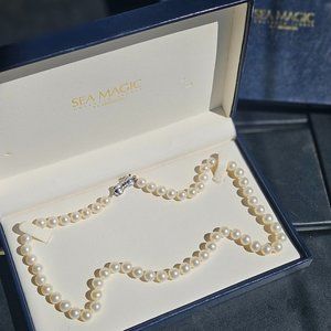 Mikimoto (Sea Magic) pearl necklace